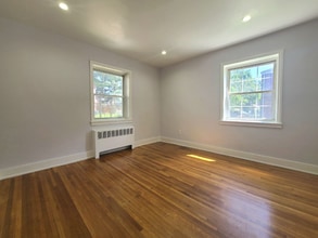 47 Branch Brook Pl in Newark, NJ - Building Photo - Building Photo