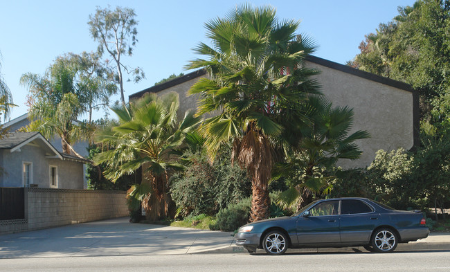 149 N Barranca Ave in Covina, CA - Building Photo - Building Photo