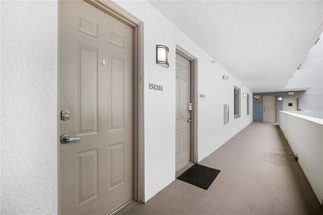 1108 N Franklin St in Tampa, FL - Building Photo - Building Photo