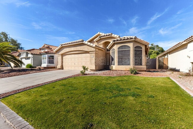 1180 W Jeanine Dr in Tempe, AZ - Building Photo - Building Photo