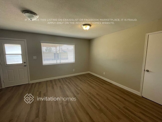 1205 W El Alba Way in Chandler, AZ - Building Photo - Building Photo