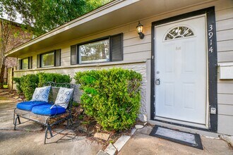 3914 Childress St in Houston, TX - Building Photo - Building Photo