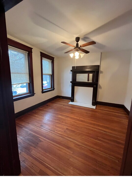 2020 Allen Ave, Unit 1stFloor in St. Louis, MO - Building Photo