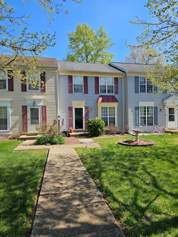 property at 2445 Sagewood Ct