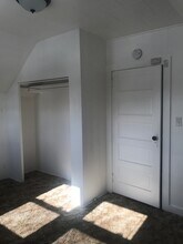 1745 Menlo Way in Klamath Falls, OR - Building Photo - Building Photo