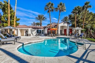 Tango Bay in Las Vegas, NV - Foto de edificio - Building Photo