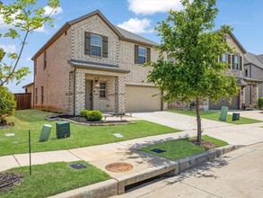 3626 Doramus Dr in Celina, TX - Foto de edificio - Building Photo