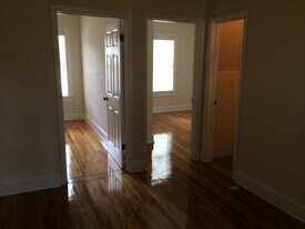 917 SW 5th Ave in Gainesville, FL - Building Photo