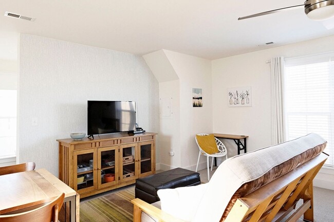 property at 2018 Cornelius Aly