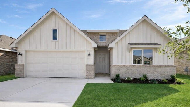 property at 2800 Casey Dr