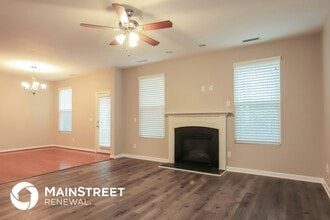 121 Rosebud Ln in Durham, NC - Building Photo - Building Photo