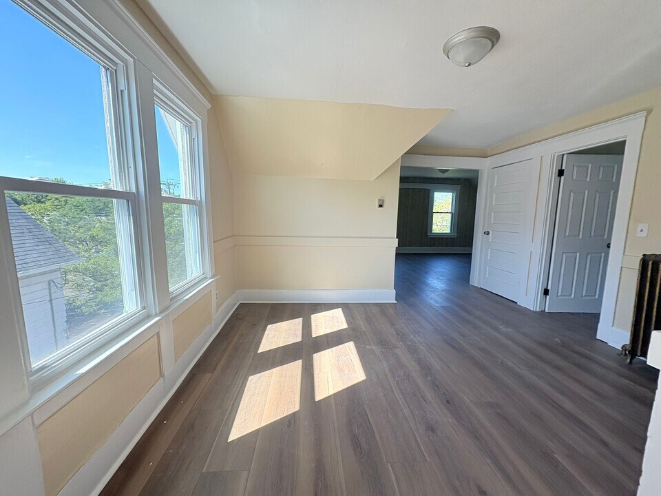 119 Campbell Ave, Unit 3 in West Haven, CT - Building Photo