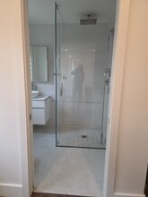 3004 Kelton Ave in Los Angeles, CA - Foto de edificio - Building Photo