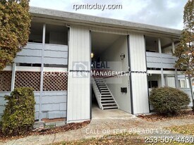 6451 S Stevens St in Tacoma, WA - Building Photo