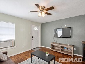 516 N Montreal Ave in Dallas, TX - Building Photo - Building Photo