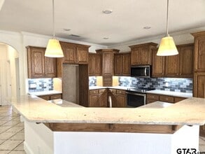 5603 Thomas Nelson Dr in Tyler, TX - Building Photo - Building Photo