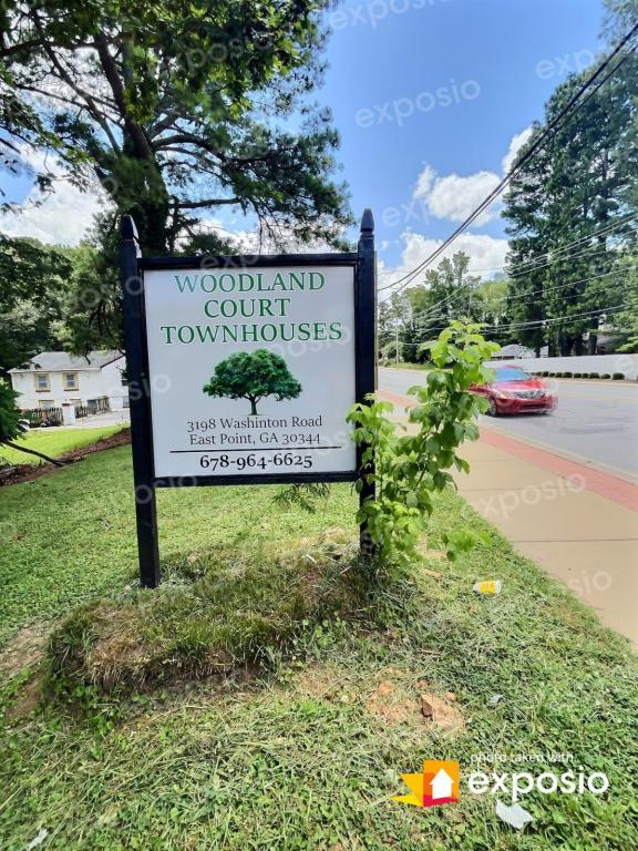 property at 3198 Washington Rd