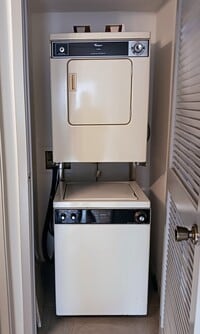 2021 Spenwick Dr photo'