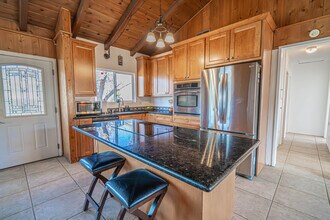 35315 Glenwall St in Agua Dulce, CA - Building Photo - Building Photo