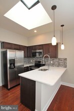 400 S 45th St in Philadelphia, PA - Foto de edificio - Building Photo
