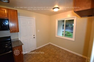 3231 Arthur Way in Sacramento, CA - Building Photo - Building Photo