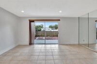 6310 Moseley St in Hollywood, FL - Building Photo - Building Photo