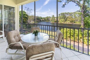 15087 Royal Fern Ct in Naples, FL - Building Photo