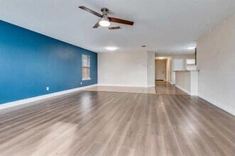 2118 Augusta St in Lancaster, TX - Building Photo - Building Photo