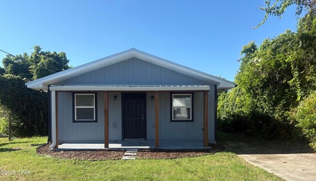property at 2806 E 3rd St