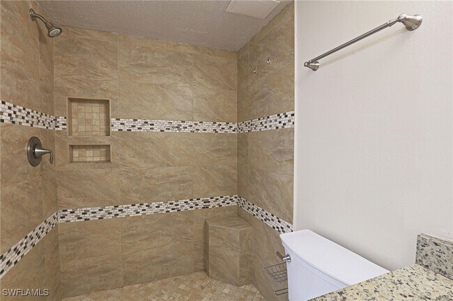 property at 5327 Summerlin Rd