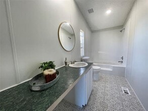 9123 Rodeo Dr in Terrell, TX - Building Photo - Building Photo