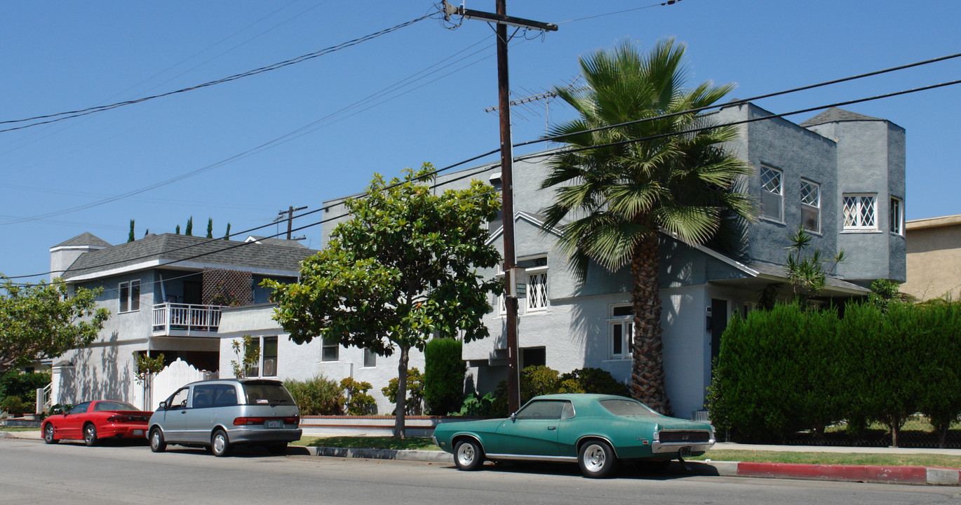 3871 Huron Ave in Culver City, CA - Building Photo