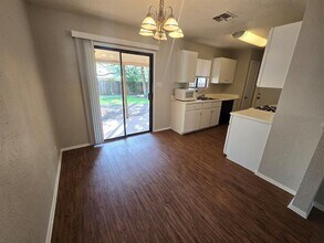 702 Live Oak Dr in Cedar Park, TX - Building Photo - Building Photo