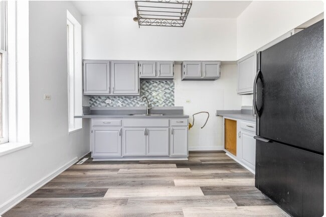 901 W 19th St, Unit 3