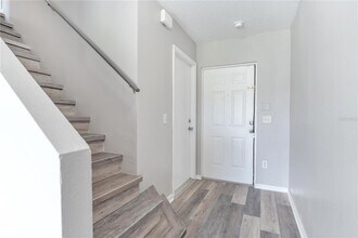 519 Washington Palm Loop in Davenport, FL - Building Photo - Building Photo