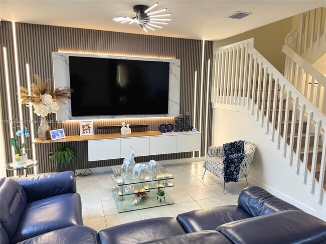 11788 SW 245 Ter in Homestead, FL - Foto de edificio - Building Photo