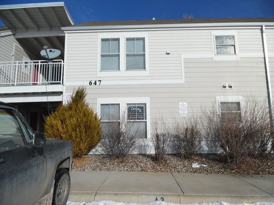 647 Mitchell St in Laramie, WY - Building Photo