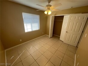 7064 Tide Cir in La Belle, FL - Foto de edificio - Building Photo