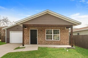 4712 Stokes St in Dallas, TX - Building Photo