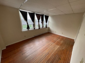 41 Academy St in Amsterdam, NY - Foto de edificio - Building Photo