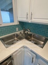 2205 S Melrose St in Tacoma, WA - Building Photo - Building Photo