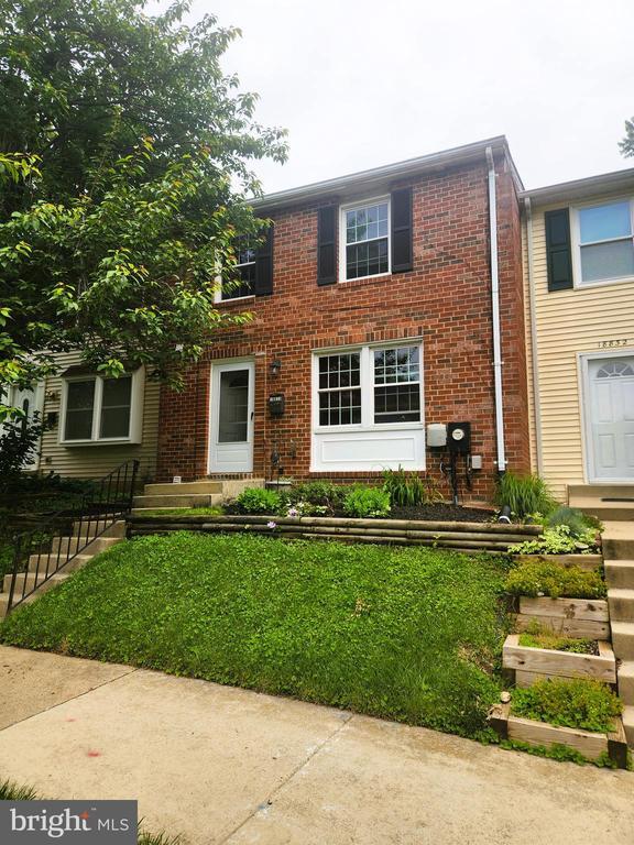 18830 Purple Martin Ln in Gaithersburg, MD - Building Photo - Building Photo