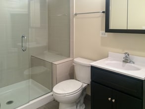 1210 W Wrightwood Ave, Unit 1 in Chicago, IL - Building Photo - Building Photo