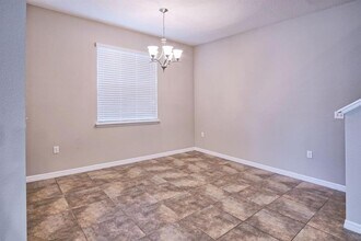 8413 Costa Blanca Ct in Tampa, FL - Building Photo - Building Photo