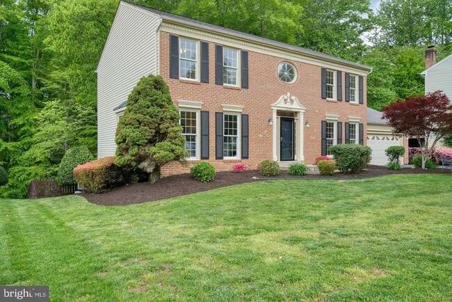 property at 8159 Ships Curve Ln