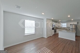 137 Western Red Cedar Dr in Springfield, GA - Building Photo - Building Photo