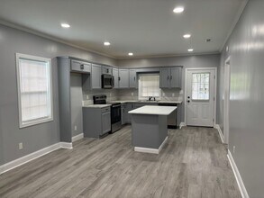 1117 Earl St in Shelby, NC - Building Photo - Building Photo