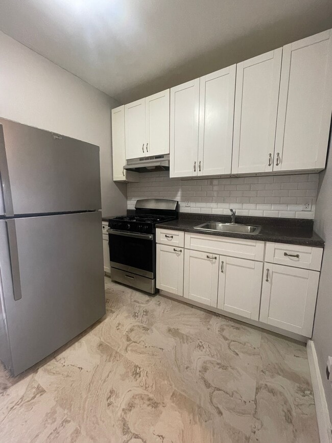 65 Atlantic St, Unit 1