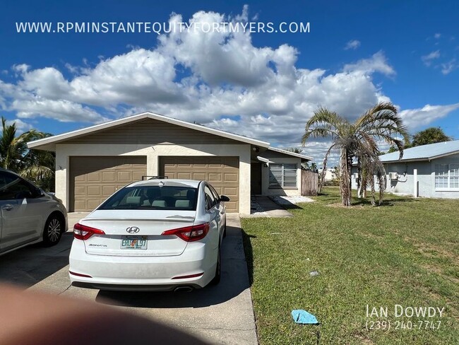 property at 11368 Summerwinds Ct