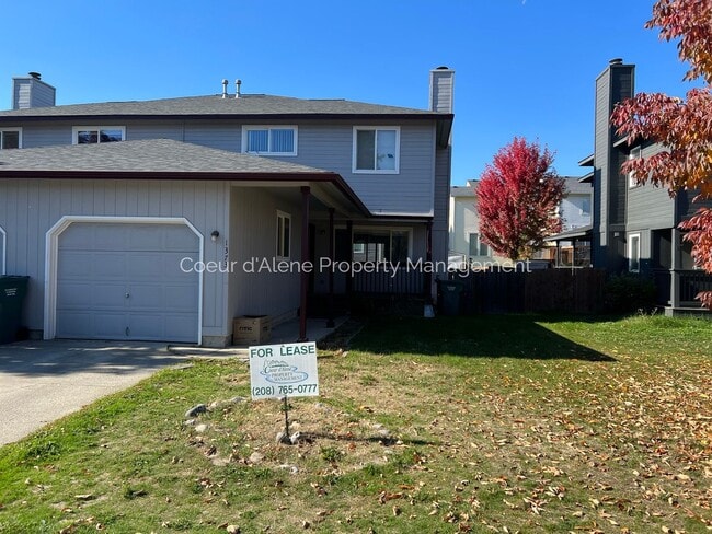 property at 1371 N 9th St